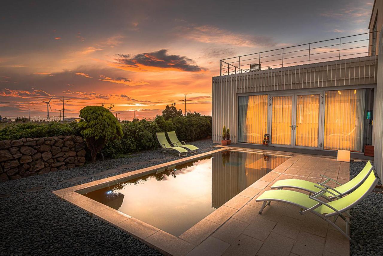 Boutique Pool Villa Namib Csedzsu Kültér fotó